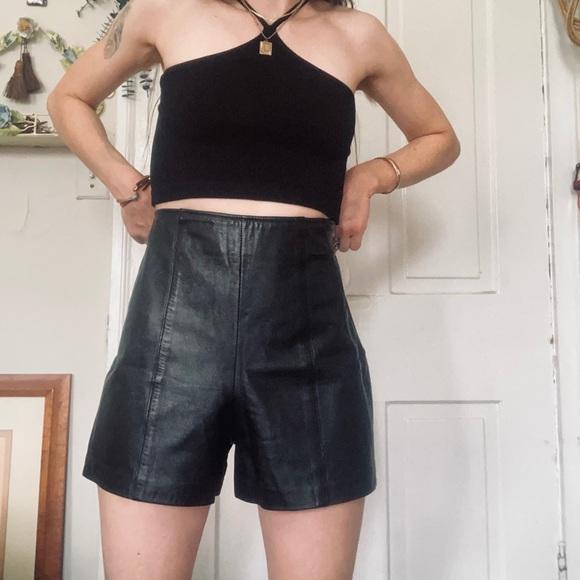 Vintage 80s Black Leather High Waisted Shorts - Picture 2 of 3